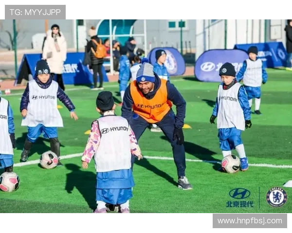 日本大聪明足球明星的传奇之路与辉煌成就解析